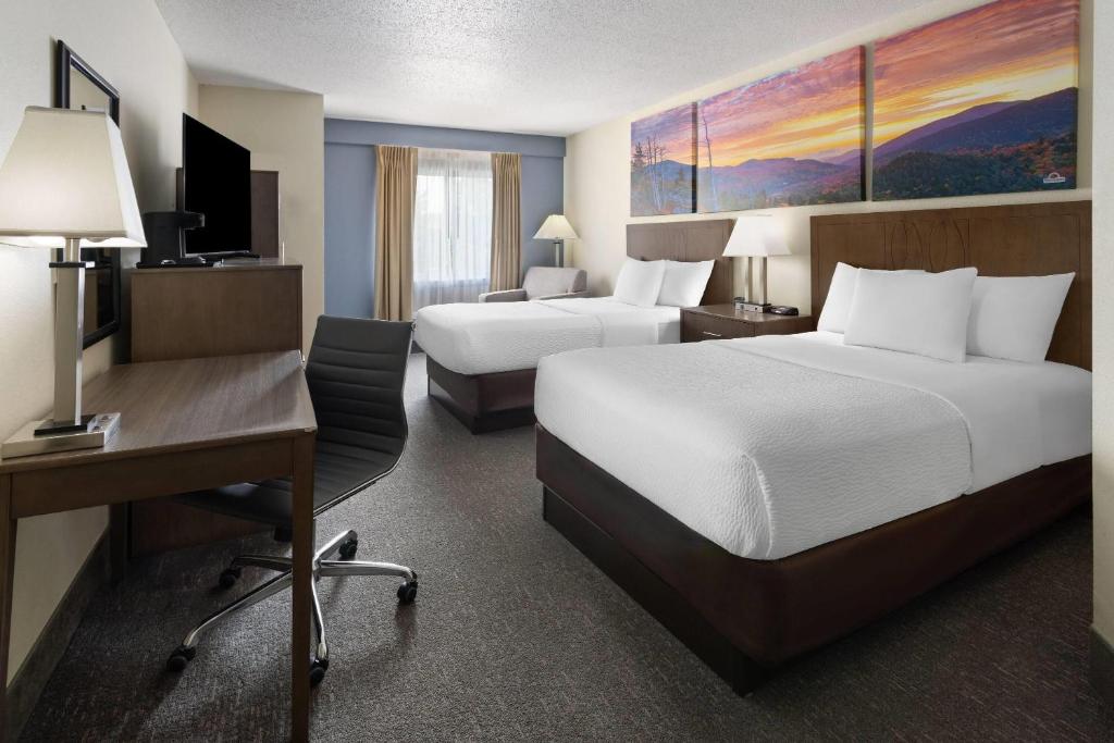 Days Inn by Wyndham Penn State photo