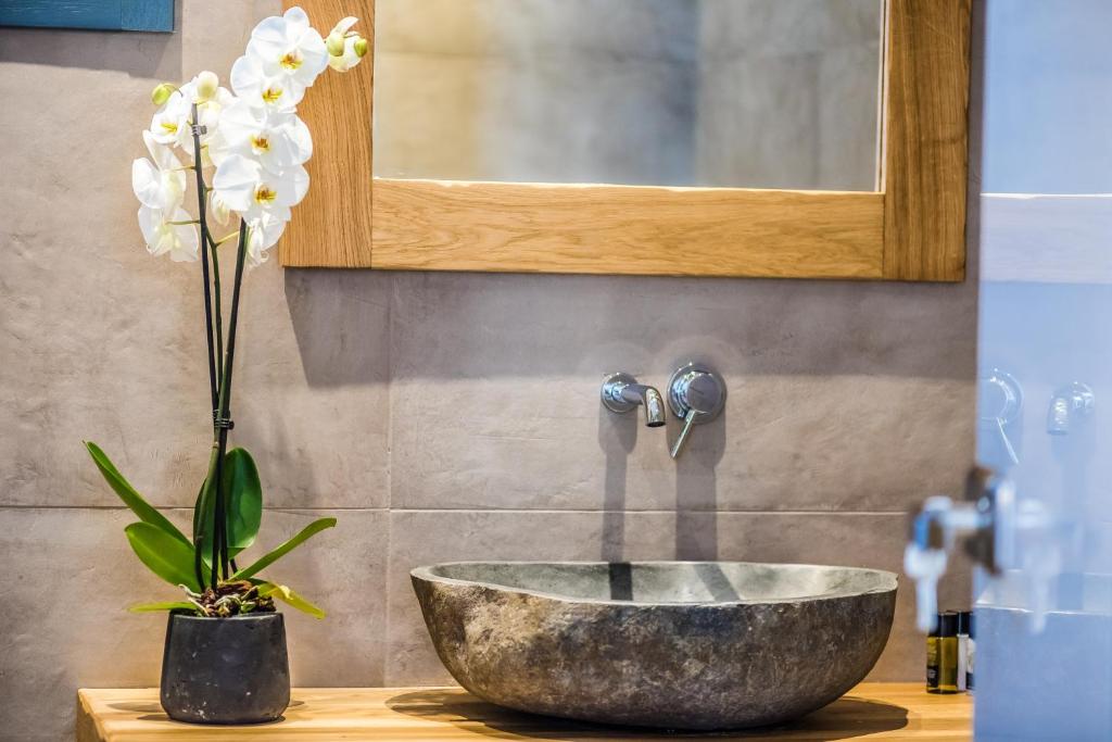 Portes Suites & Villas Mykonos - 12