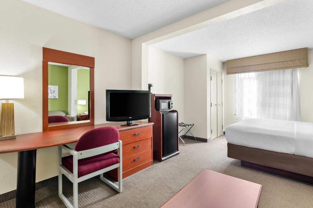 Sleep Inn & Suites Princeton I-77 - Suite Con Cama Extragrande - No Fumadores