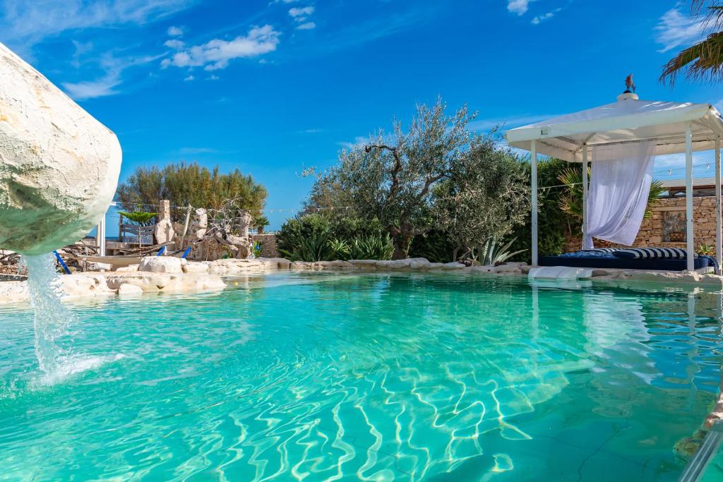 Πισίνα στο ή κοντά στο Il Trullo al Mare -Trullo by the sea- Pool & Beach
