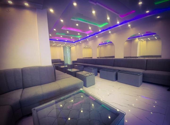 Χώρος καθιστικού στο Richa Garden