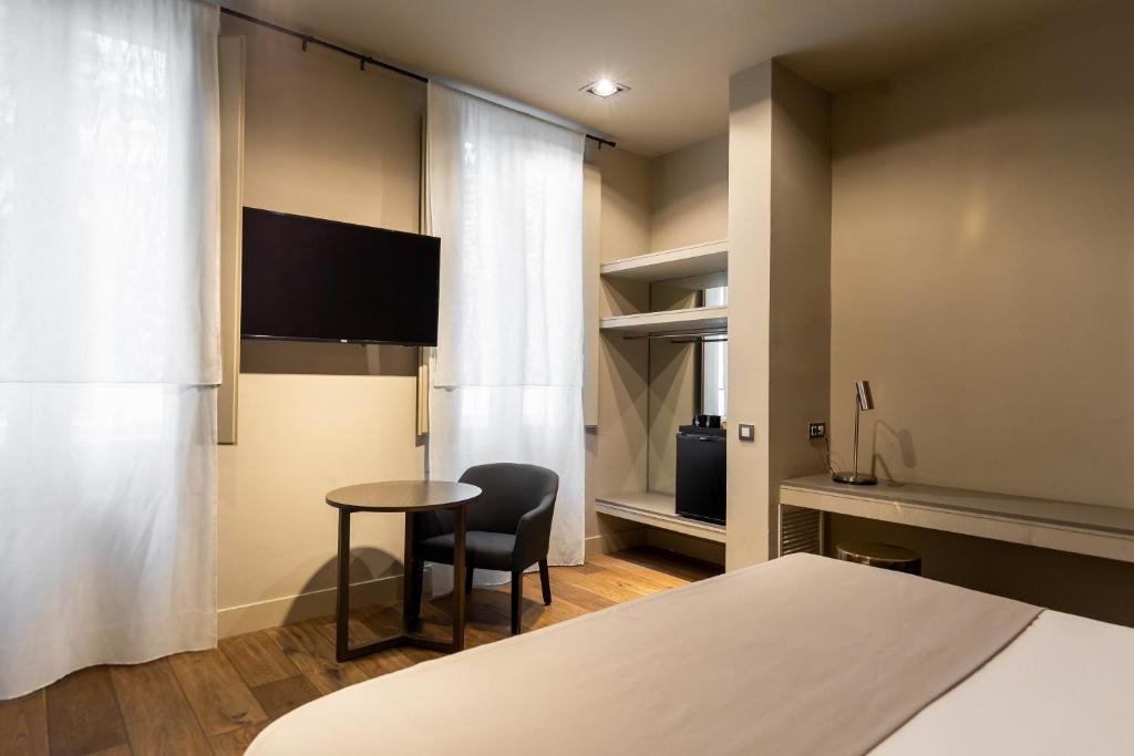 Colectia Stays Pau Claris - 6