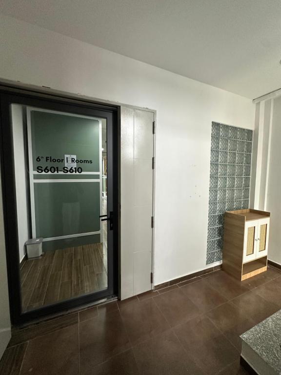 Foto Hồ Chí Minhis asuva majutusasutuse Amango Home Brand 5 galeriist