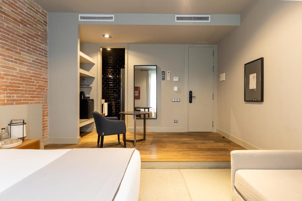 Colectia Stays Pau Claris - 12