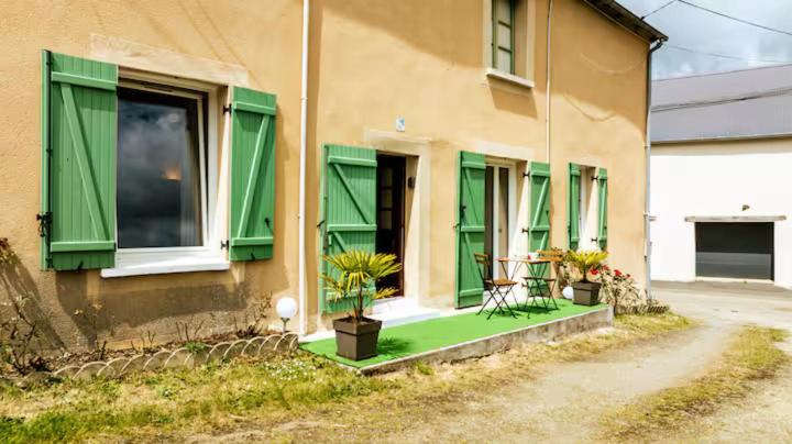 Budova, kde se prázdninový dům nachází