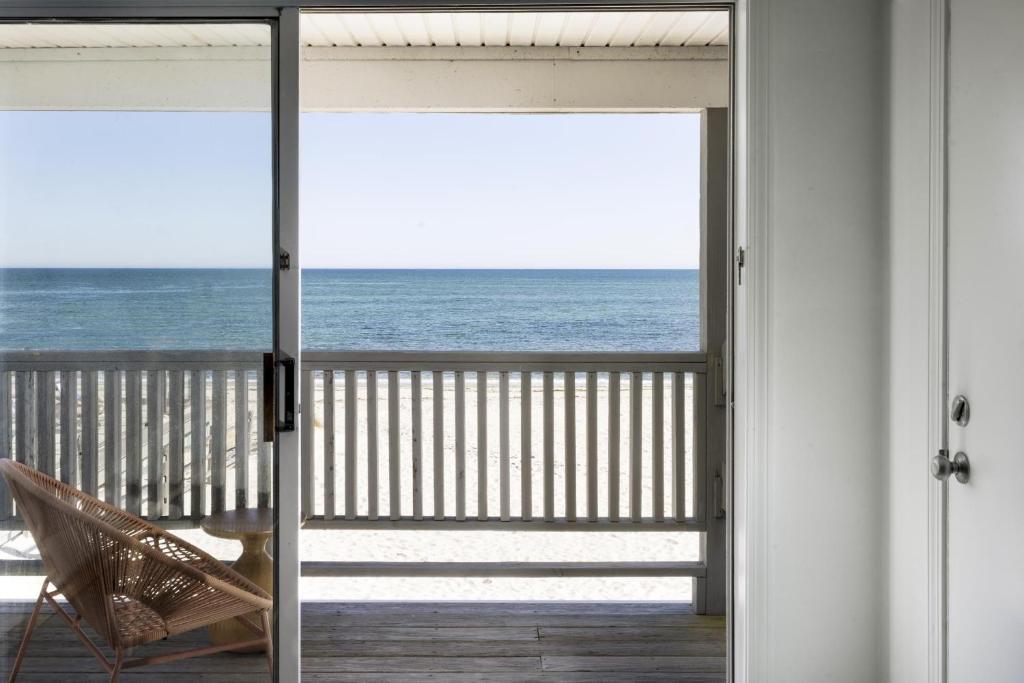 Riviera Beach Resort - 