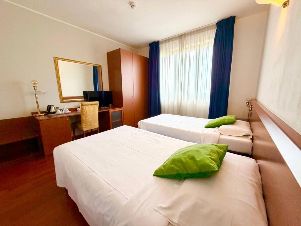 Hotel New Genziana - Superior Tweepersoonskamer Met 2 Aparte Bedden