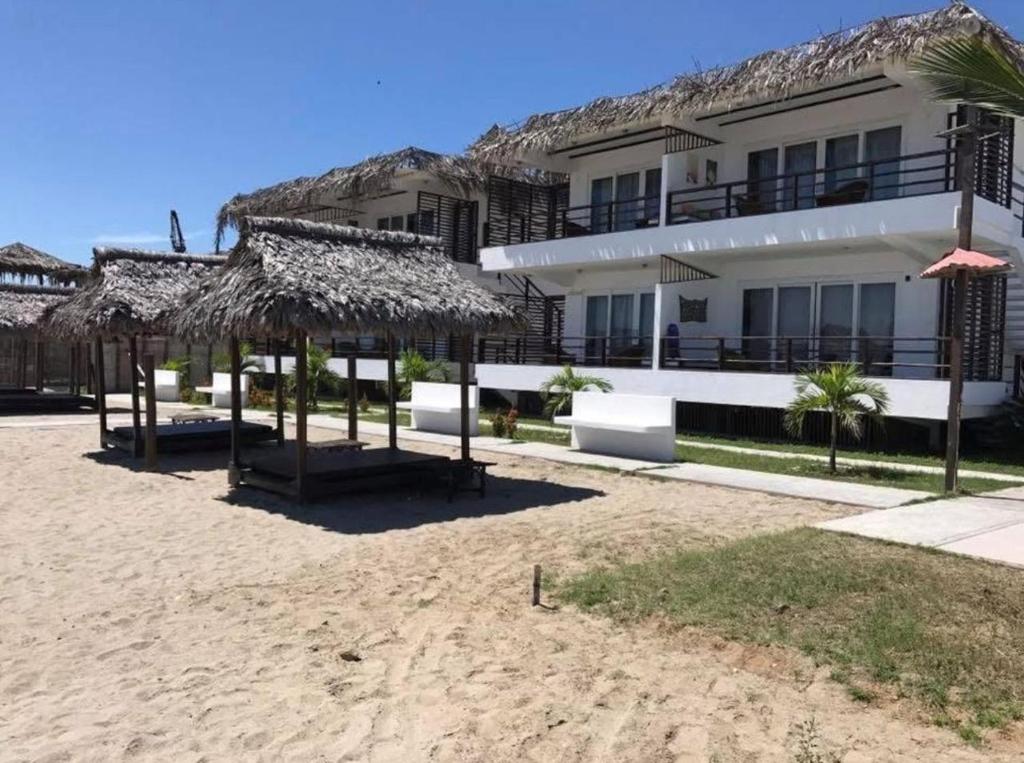 Το κτήριο όπου στεγάζεται  το ξενοδοχείο