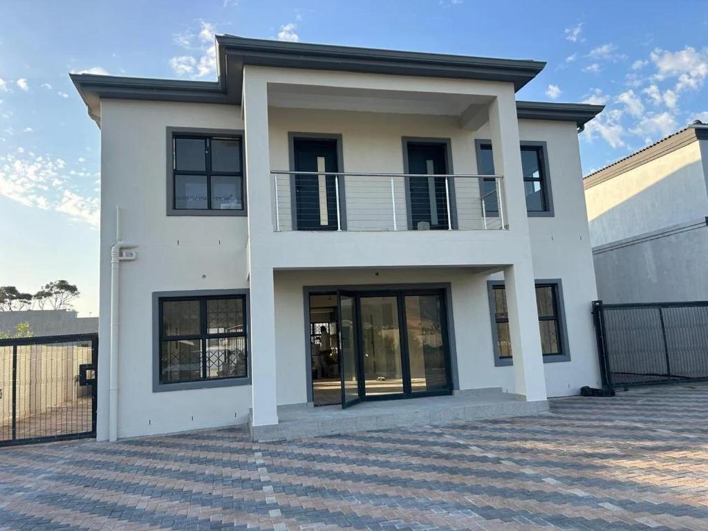 Exteriér nebo vchod ubytování Bokwe's Guest House- Cape Town