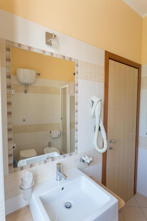 Koupelna v ubytování Hotel Conte Ruggero
