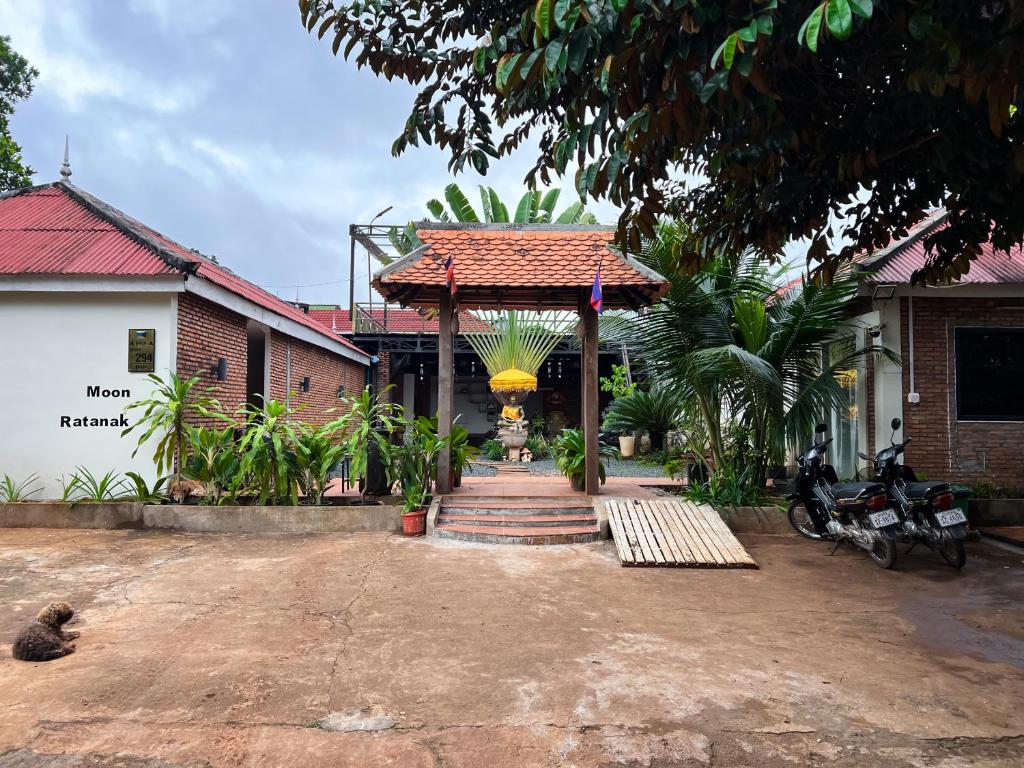 Zahrada ubytování Moon Ratanak