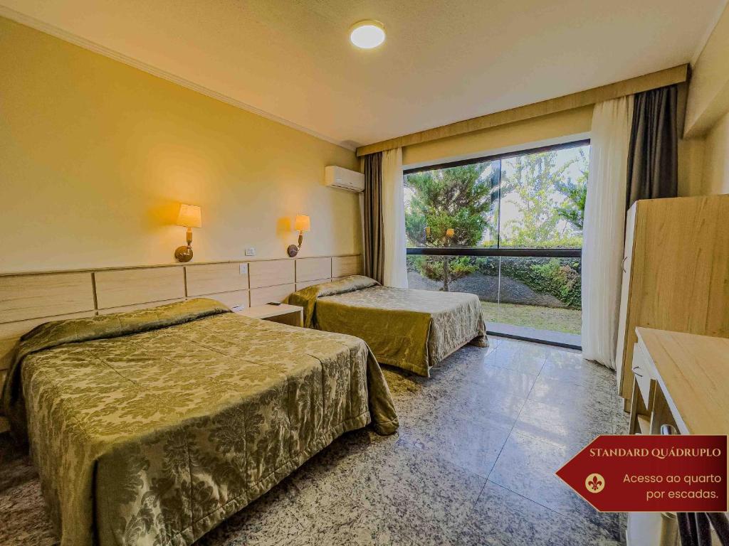 Hotel Castelo Nacional Inn Campos do Jordão - Standard Quadruple Room - Annex Building