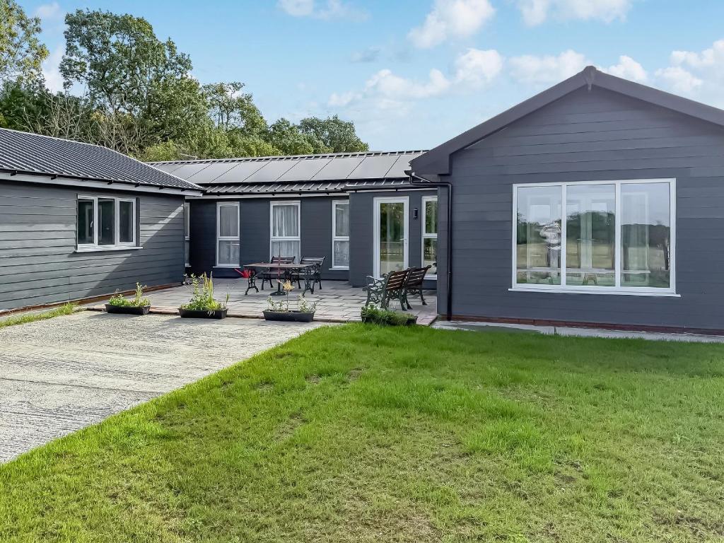 Hoone, kus puhkemaja asub