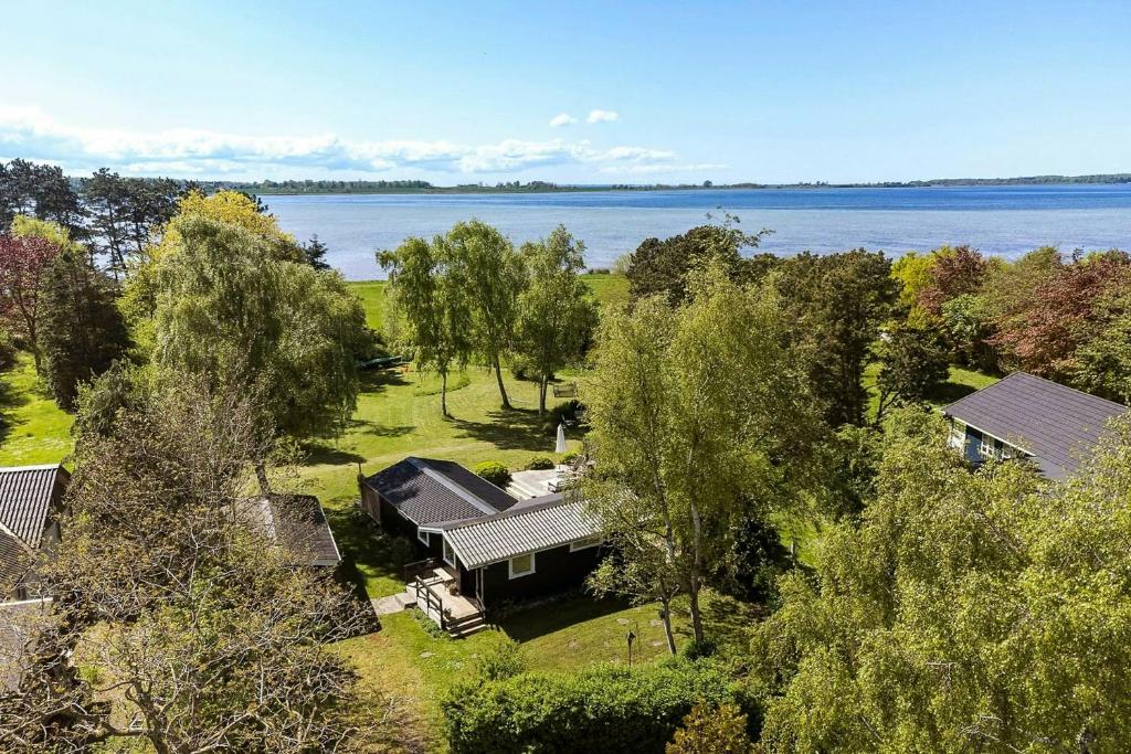 Φυσικό τοπίο κοντά σε αυτή η παραθεριστική κατοικία