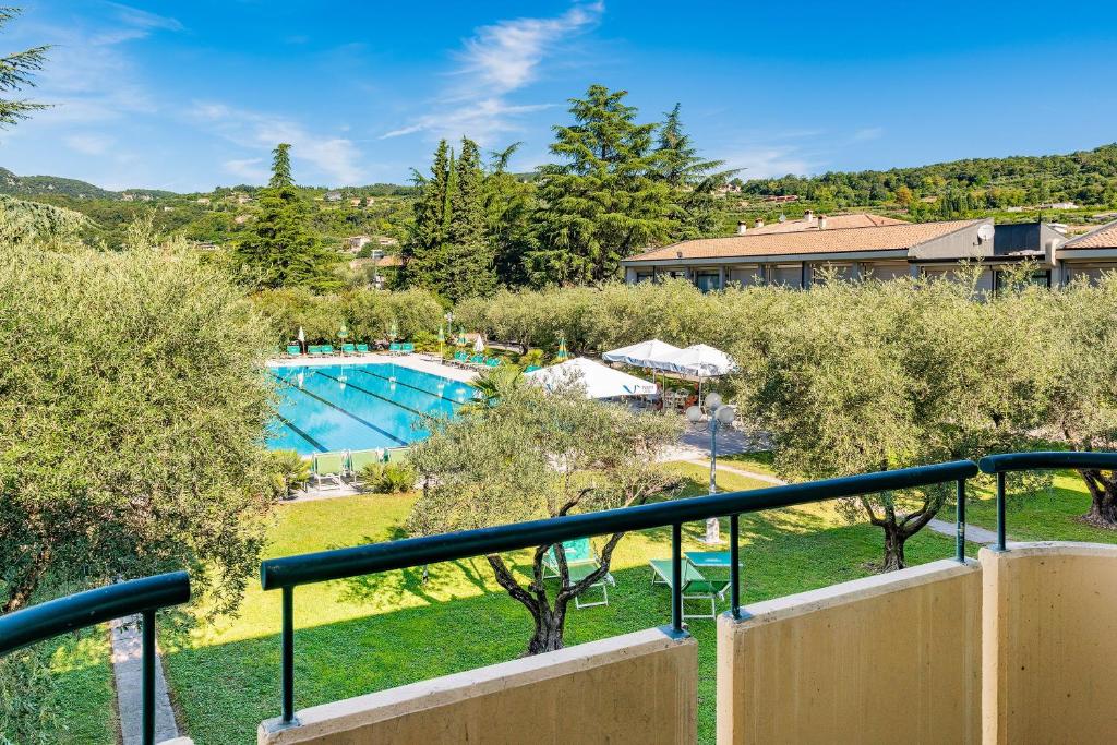 Gallery image of Park Hotel Oasi in Garda