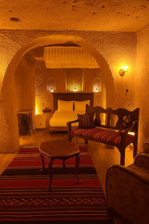 Grand Uchisar Hotel - Deluxe Queen Suite