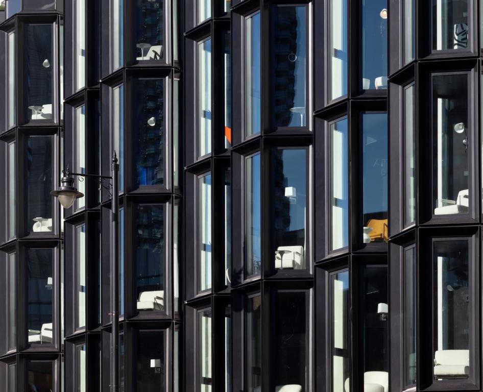 One Hundred Shoreditch photo