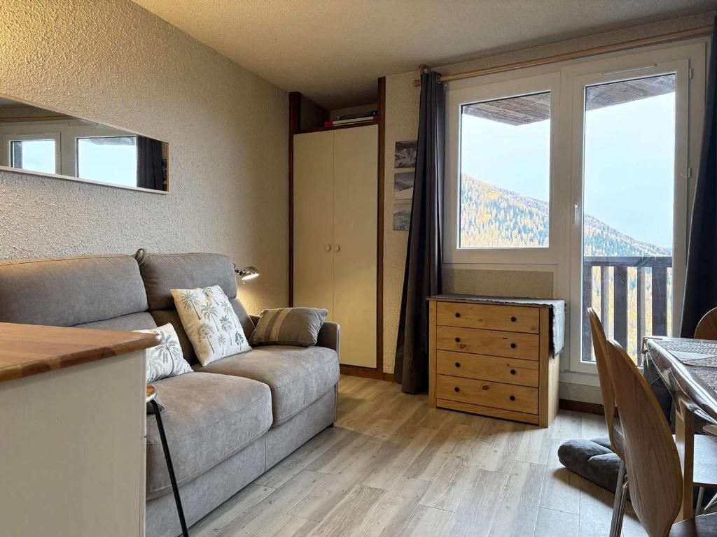 Studio 4 pers, centre station, skis aux pieds - FR-1-322-407