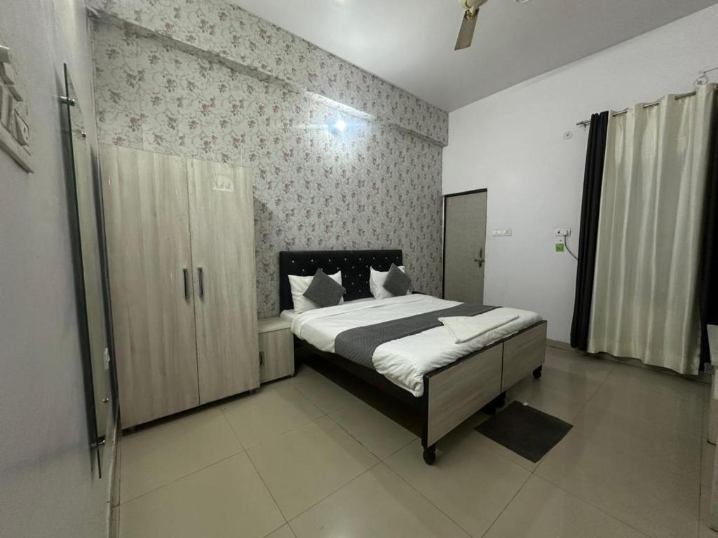 Fotografie z fotogalerie ubytování Hotel SPGI v destinaci Lakhnaú