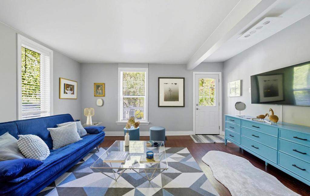 TV a/nebo společenská místnost v ubytování Cumberland Cottage