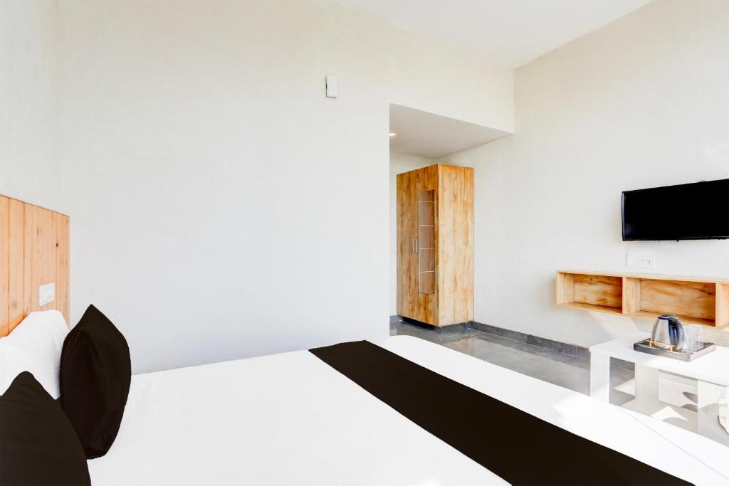 Μια τηλεόραση ή/και κέντρο ψυχαγωγίας στο HOTEL O OLIVE HOTEL