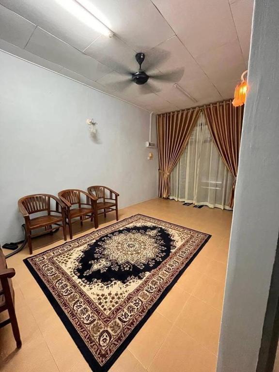 Χώρος καθιστικού στο aslam homestay 2 bedrooms