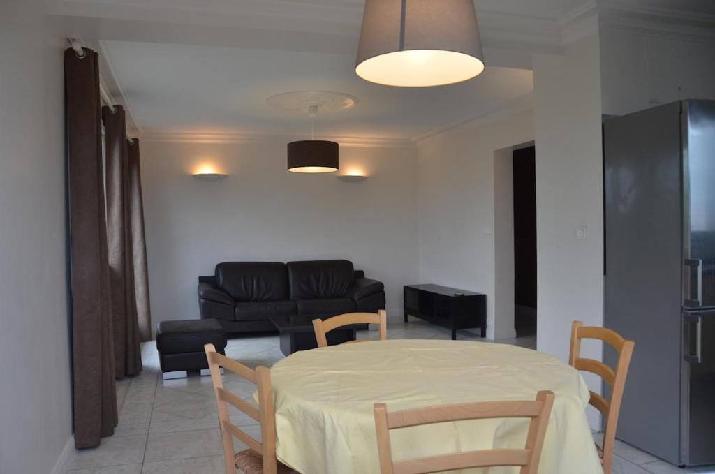 Posezení v ubytování HYPER CENTRE TOURS avec Parking