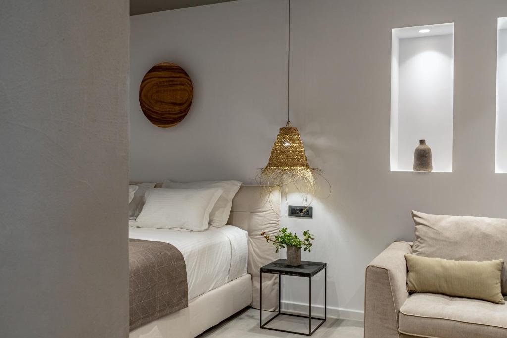 Lemon Suites Santorini - 16