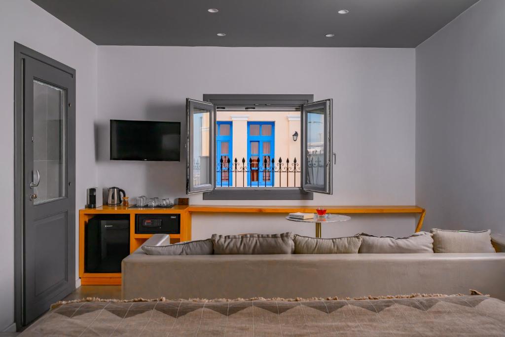 Lemon Suites Santorini - 10