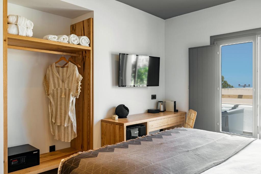 Lemon Suites Santorini - 17