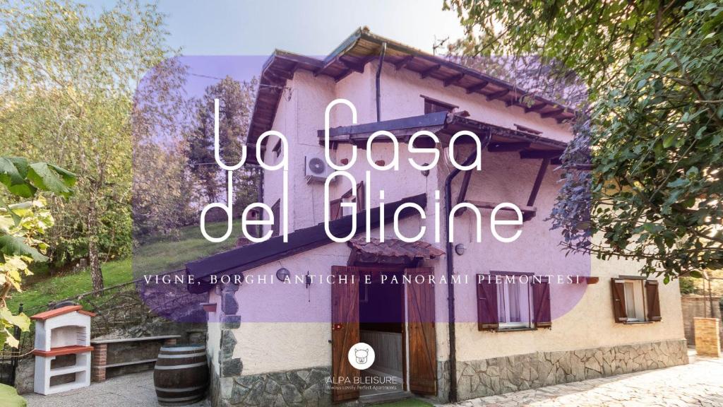 Un certificat, premiu, logo sau alt document afișat la "La Casa Del Glicine" vigne, borghi antichi e panorami piemontesi
