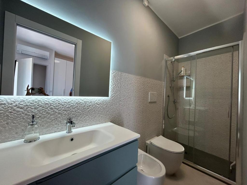 Koupelna v ubytování Riflessi su Ibla