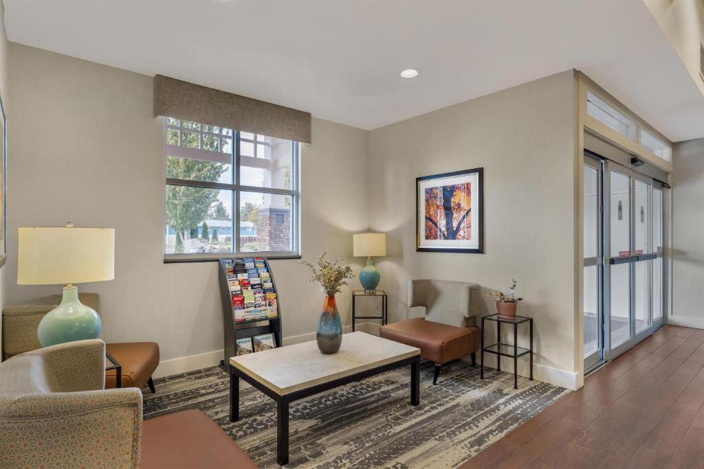 Best Western Plus Arlington/Marysville photo