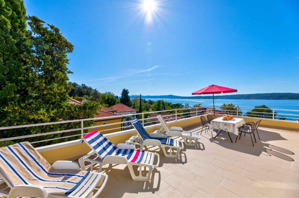 Apartment in Crikvenica 14104