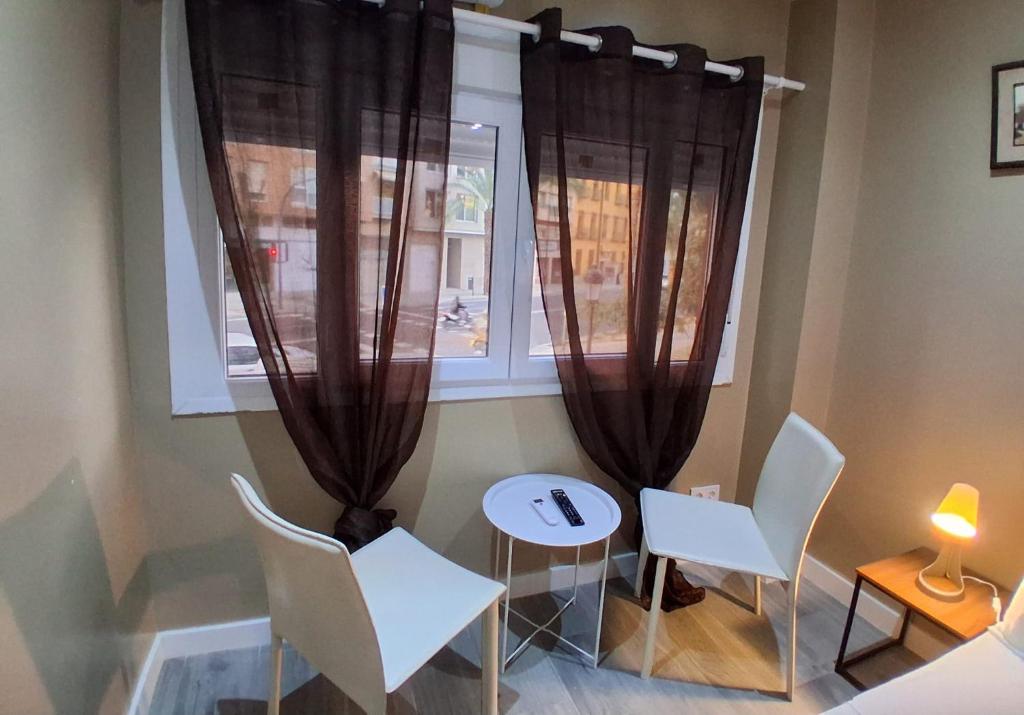 Χώρος καθιστικού στο AS ROOMS Alicante