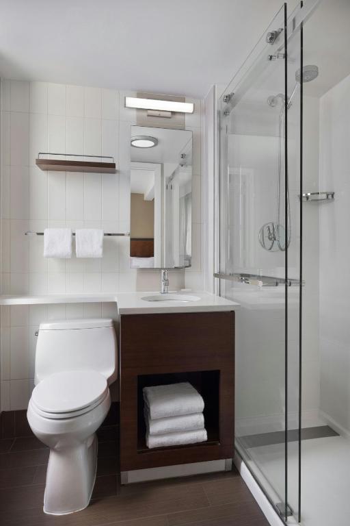 Residence Inn by Marriott New York Manhattan/ Midtown Eastside - 