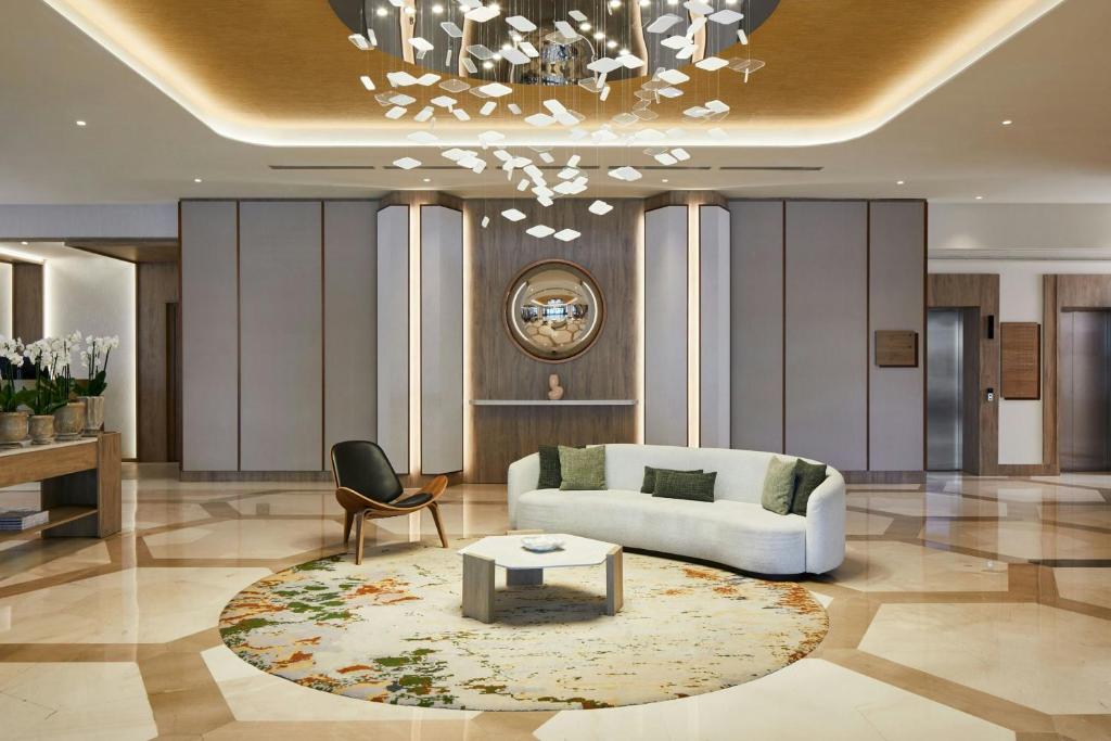 Posezení v ubytování Madrid Marriott Hotel Princesa Plaza