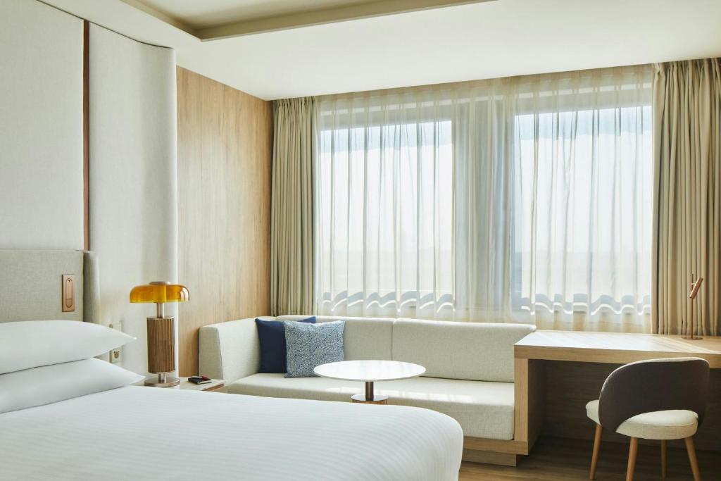 Madrid Marriott Hotel Princesa Plaza - Deluxe King Room
