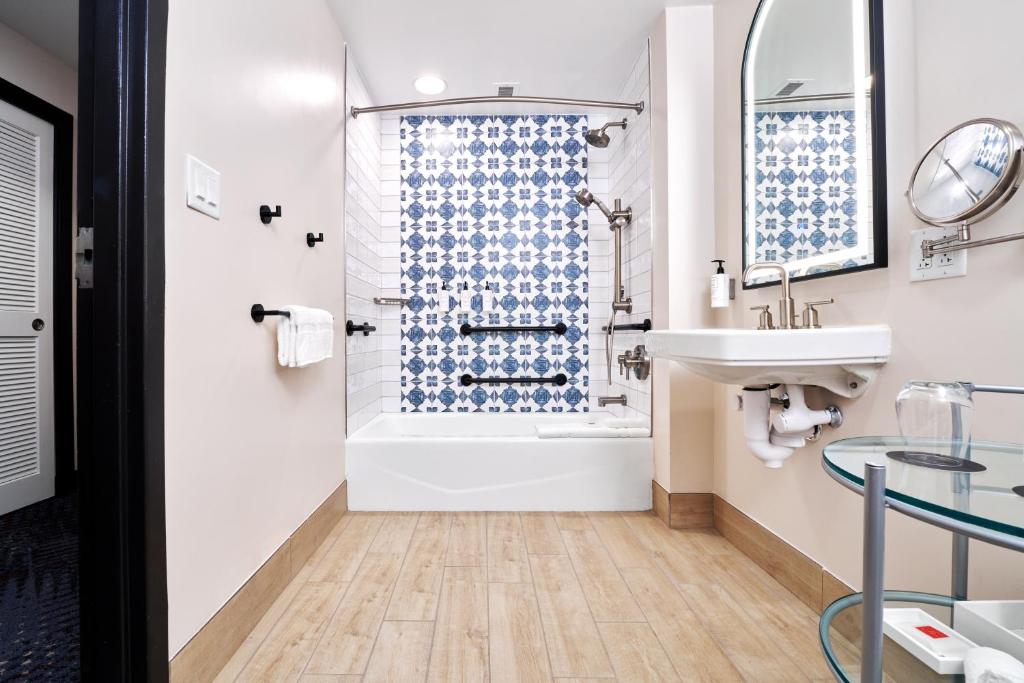 Universal's Hard Rock Hotel® - 