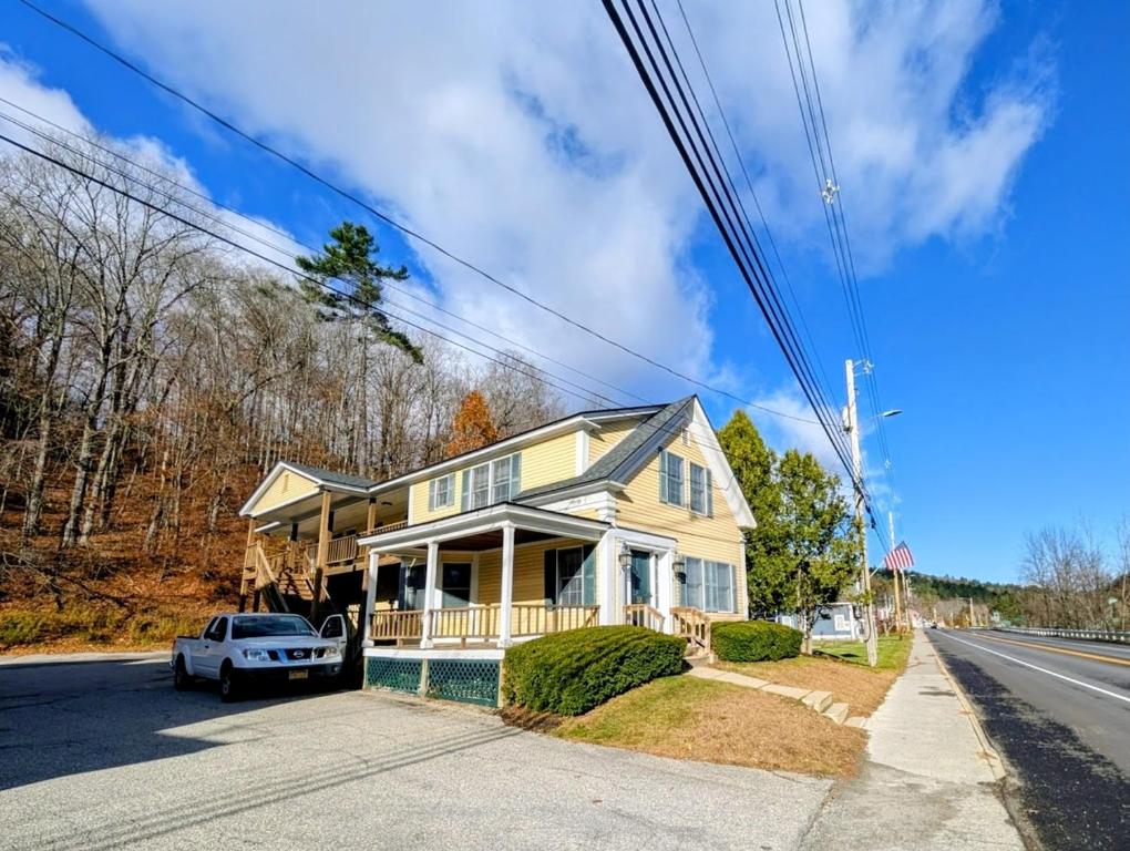 Το κτήριο όπου στεγάζεται  το ξενοδοχείο