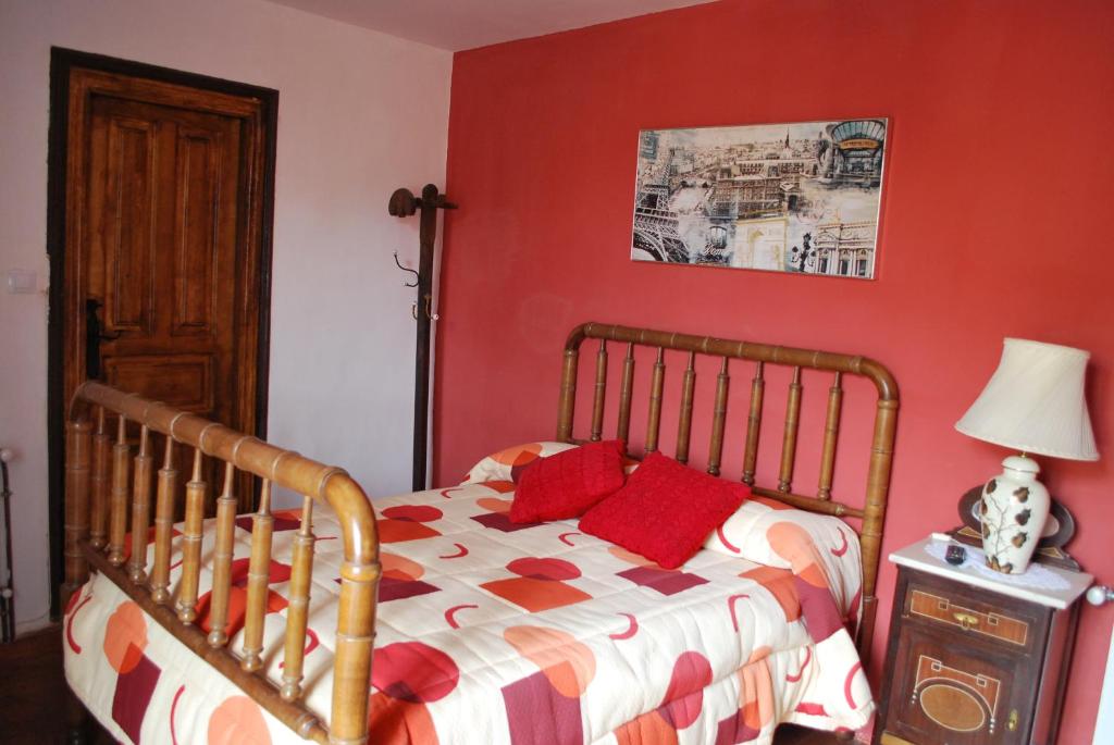 Los Polvazares - Six-Bedroom House