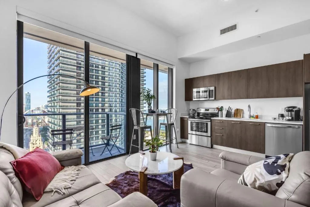 Downtown Luxe Studio Miami Skyline Retreat