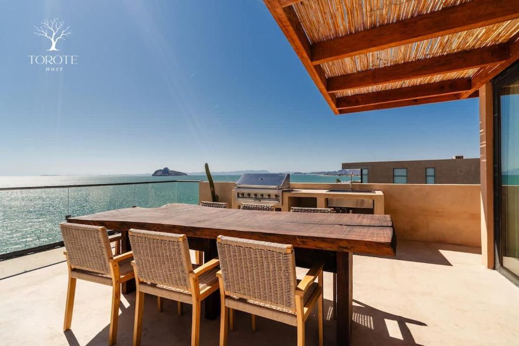 Příroda nedaleko aparthotelu