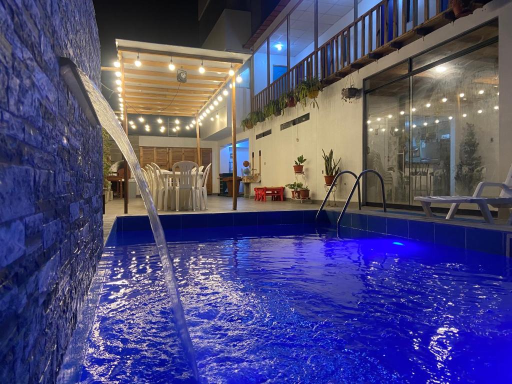 Bazén v ubytování Villa Alfonso - Casa playa con piscina temperada nebo v jeho okolí