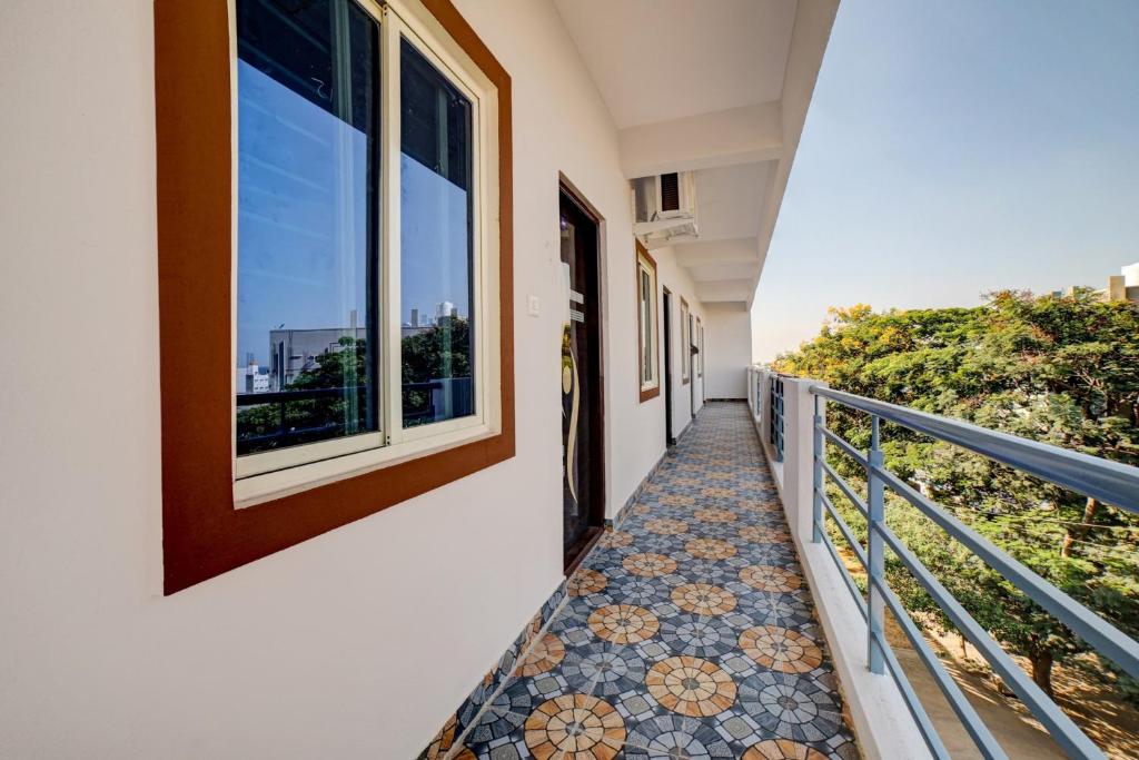 Μπαλκόνι ή βεράντα στο HOTEL O PVG COMFORT