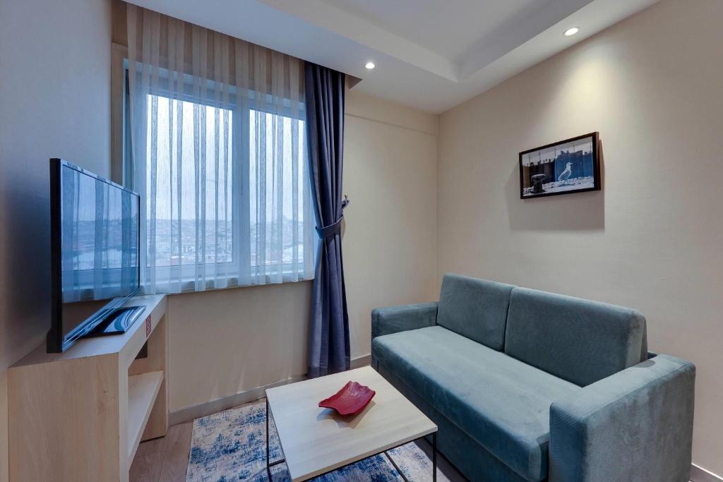 Ramada by Wyndham Istanbul Old City - 10