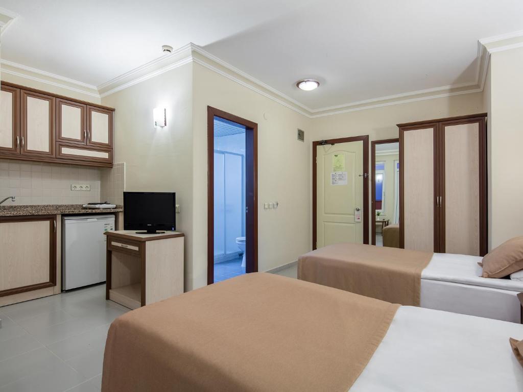 May Flower Apart Hotel - 5