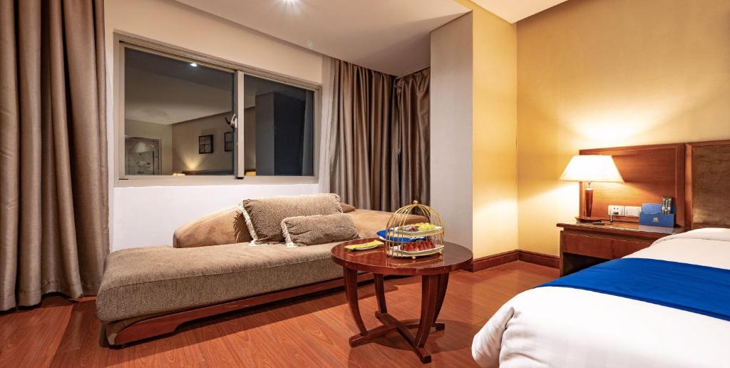 Suite Nhìn Ra Hồ
