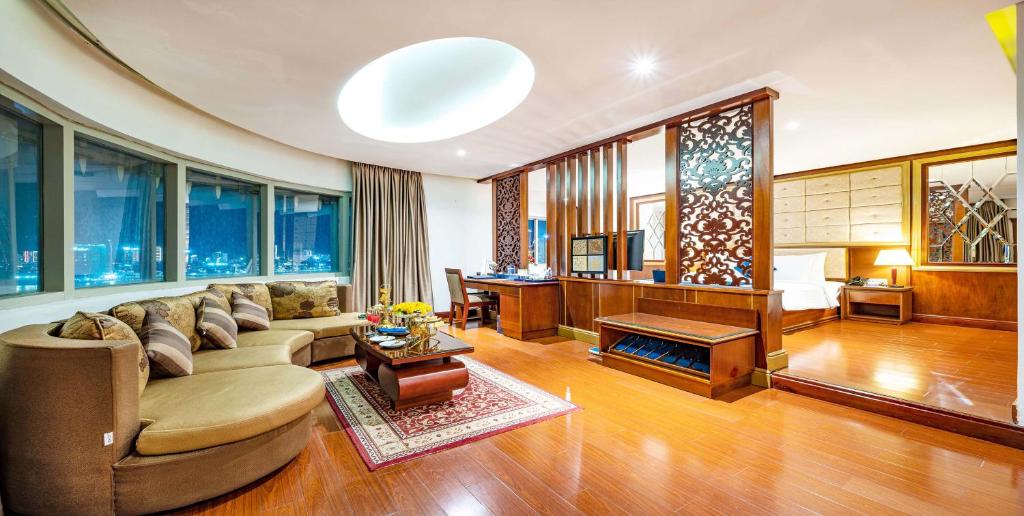 Suite Executive