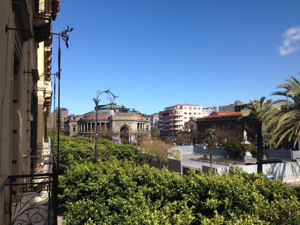 Politeama Apartments by Giorgio - 11